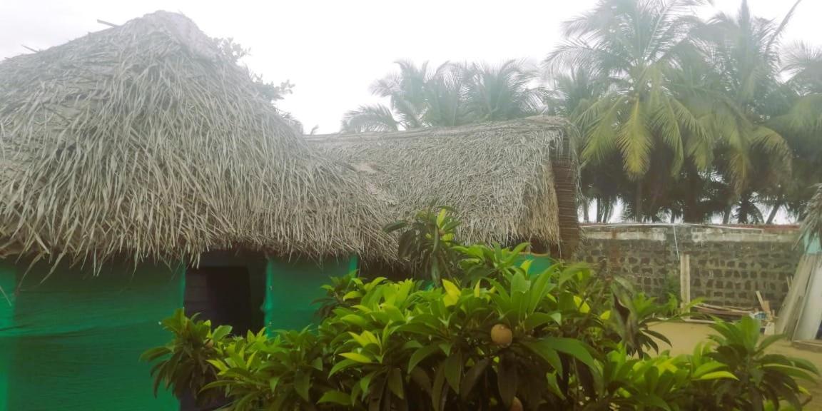 Chan Beach Resort Bahur Exterior foto