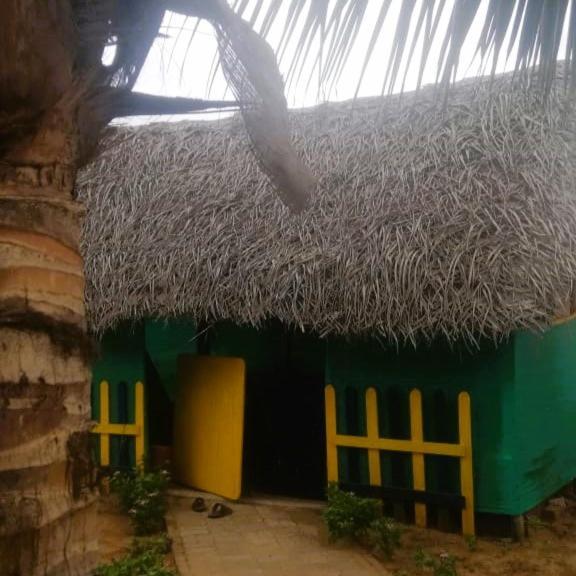 Chan Beach Resort Bahur Exterior foto